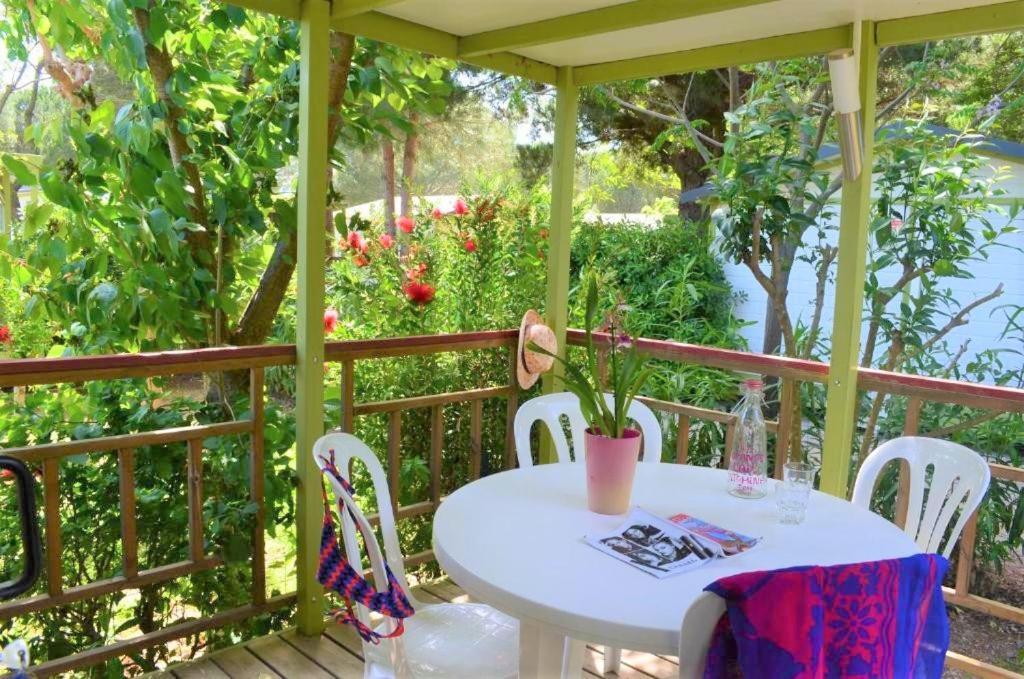 Camping La Pinède Enchantée Argelès-sur-Mer Esterno foto